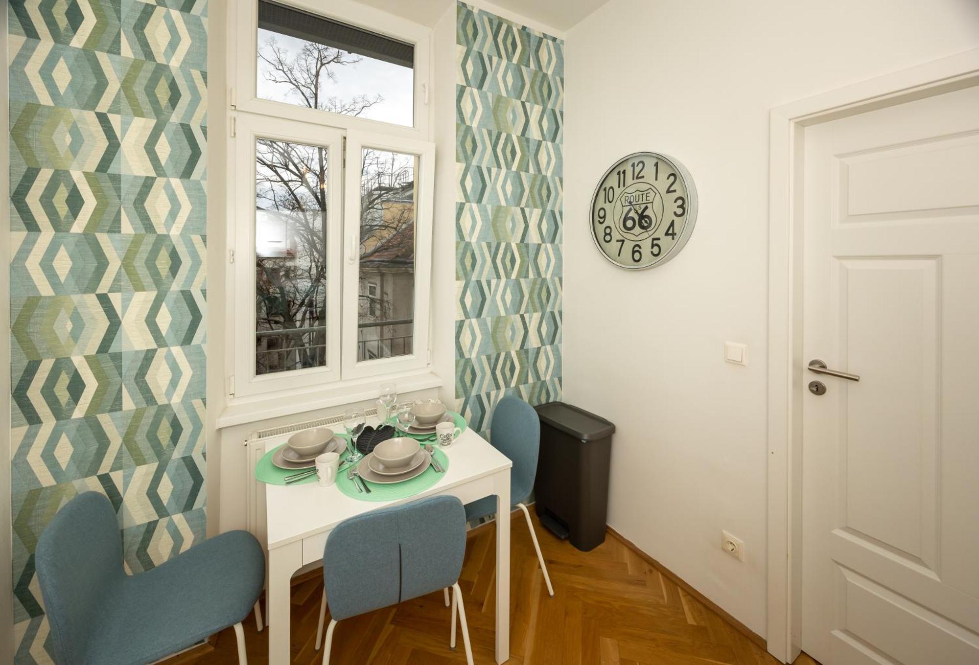 Delightful 1 Bedroom Near Schoenbrunn And Westbahnhof With Big Porch Вена Экстерьер фото